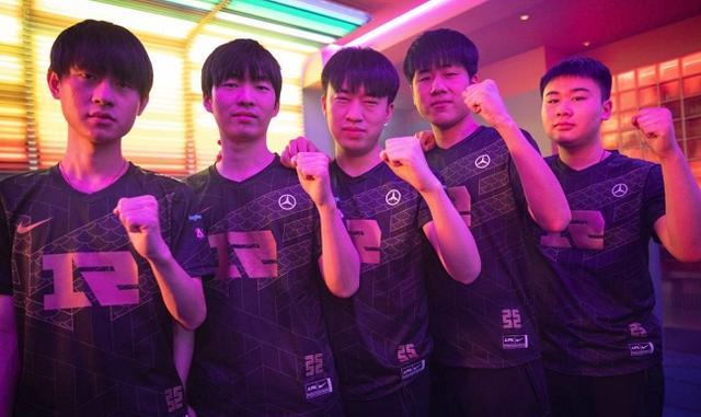 手的深刻研 手的深刻研