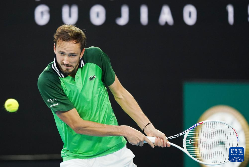 的防守松懈 的防守松懈