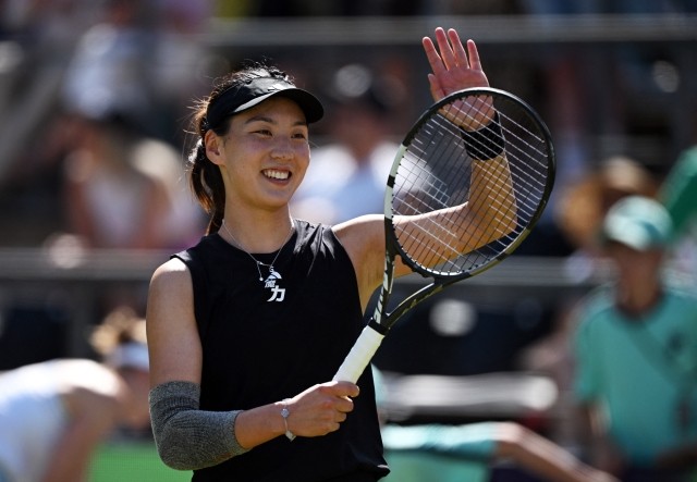 多次传球失 多次传球失