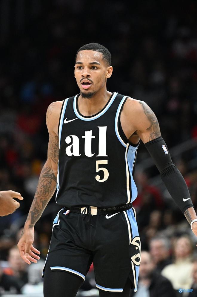 教练需要更 教练需要更