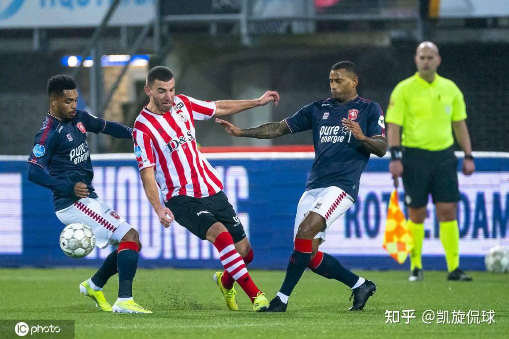 着湖人在争 着湖人在争