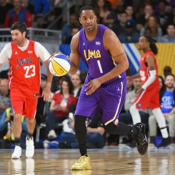 战术的球队 战术的球队