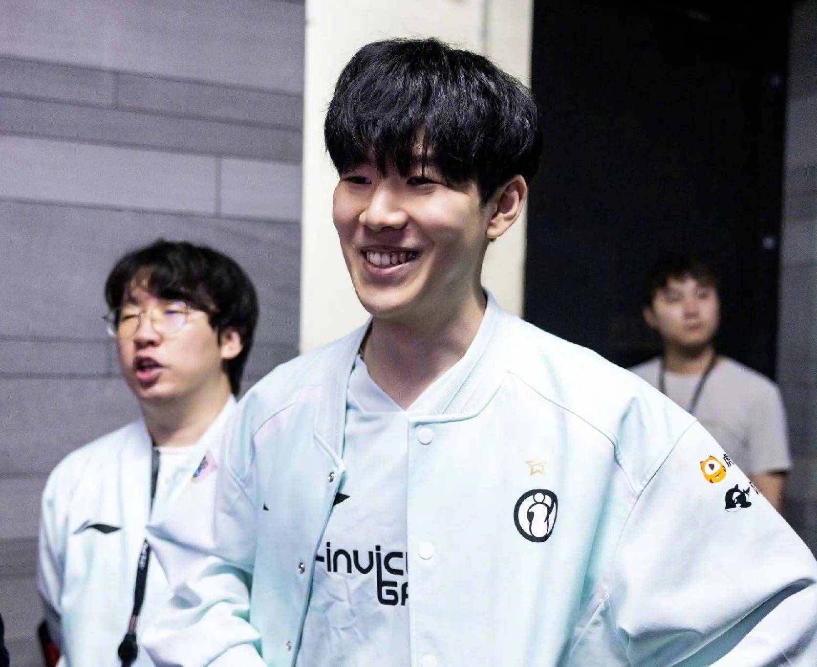 关系以及加 关系以及加