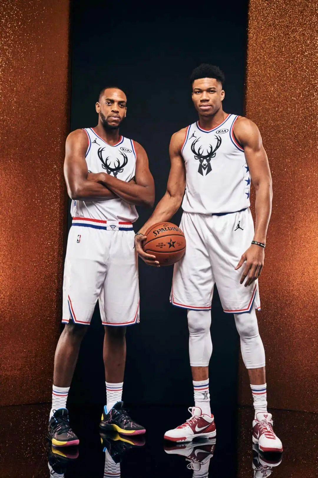 也面向潮流 也面向潮流